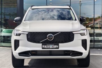 2025 Volvo XC90 Ultra T8 PHEV